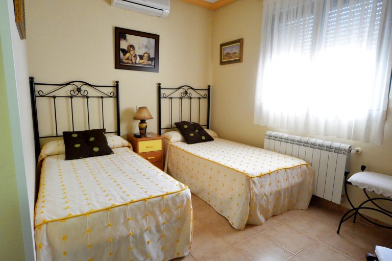 Hostal Colmenar 7777 7 768x511
