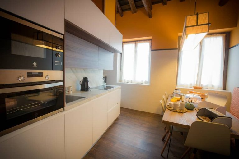 tinajones cocina 768x512