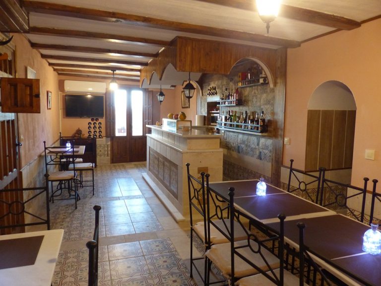 Casa rural bar 768x576